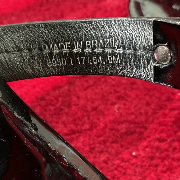 Tory Burch Miller Patent Calf Sandals - Picture 4 of 5